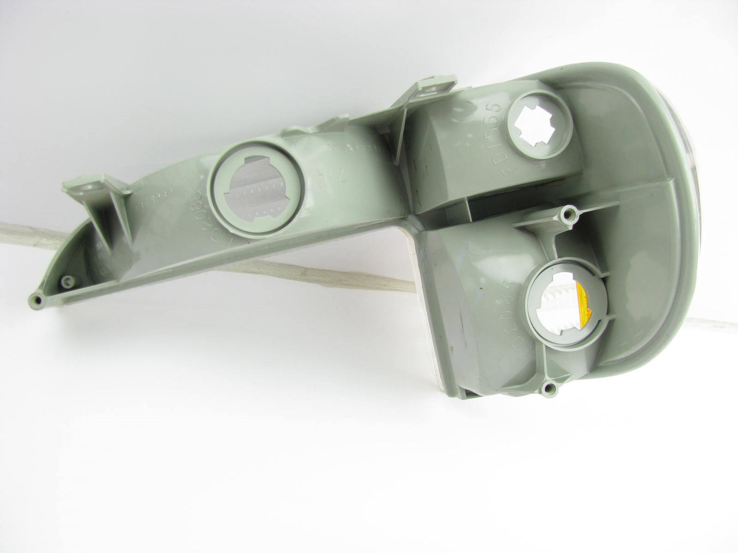 NEW - OUT OF BOX - Right Passengers Corner Parking Signal Light  95-01 Explorer