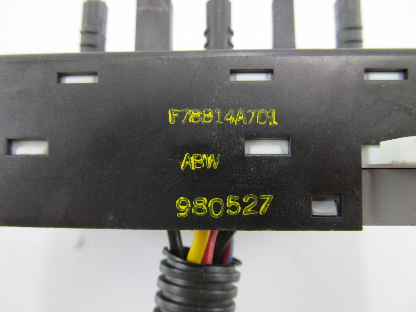 NEW OUT OF BOX  OEM Power Seat Adjust Switch 95-98 Ford Windstar F78B-14A701-ABW