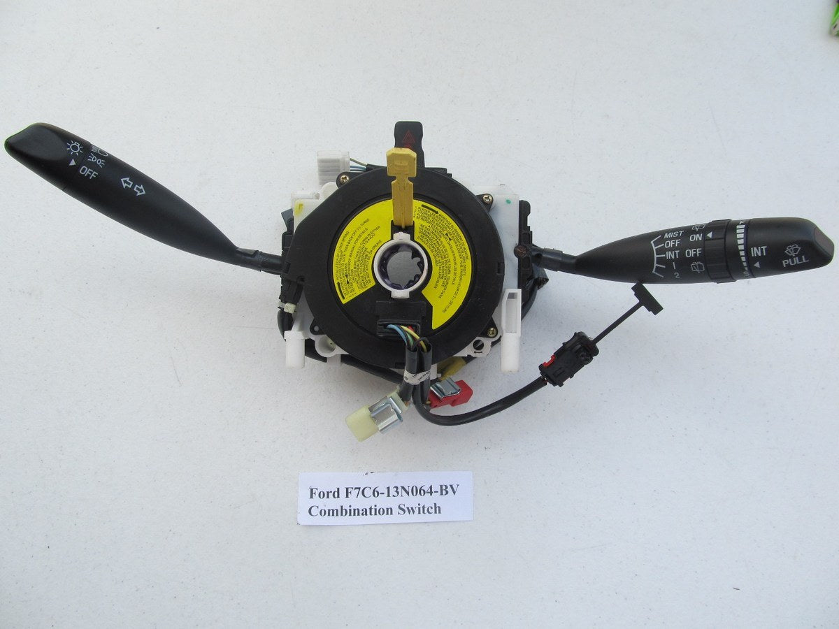 NEW UNBOXED OEM Ford Turn Signal Wiper Combination Switch 1997-1998 Escort
