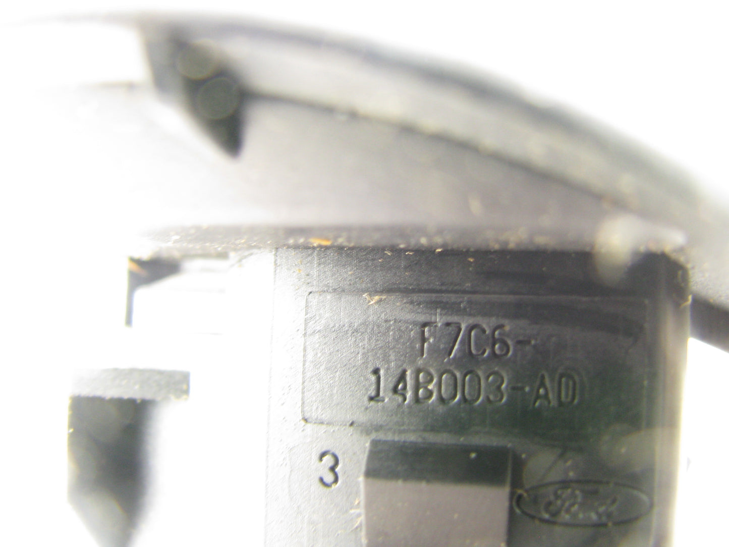 NEW - OUT OF BOX - OEM Ford F7C6-14B003-AD Mirror Adjust Switch 1997-2002 Escort