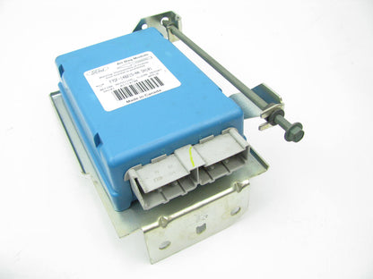 CHIPPED CONNECTOR - F7DF-14B215-AA-D3 SRS Control Module 97 Ford Taurus SHO
