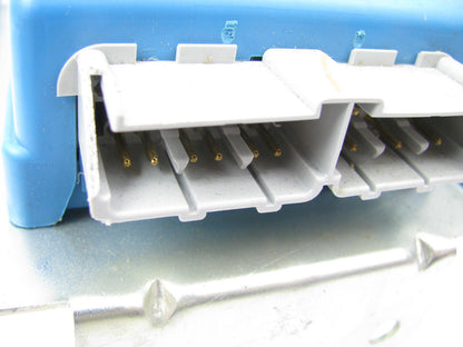 CHIPPED CONNECTOR - F7DF-14B215-AA-D3 SRS Control Module 97 Ford Taurus SHO