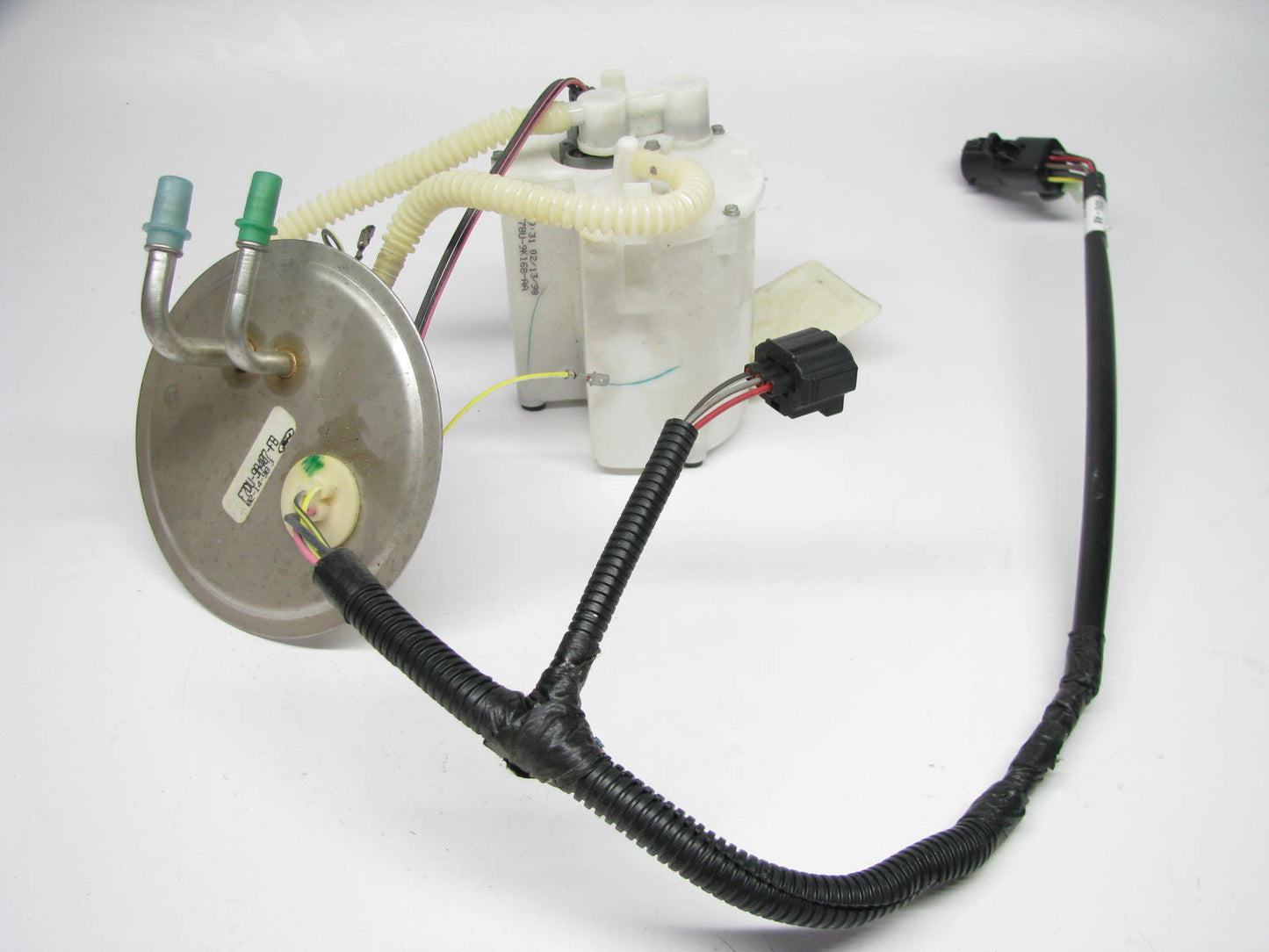 NEW - OUT OF BOX FORD F7DU-9A407-FB Electric Fuel Pump Module Assembly