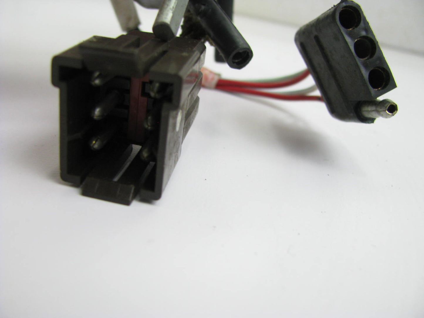 NEW - OUT OF BOX F7LB-14776-AAW-BLACK Memory Seat Switch 97-98 Lincoln Mark VIII