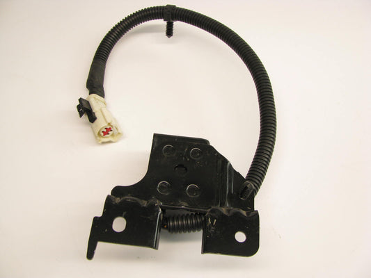 NEW - OUT OF BOX - OEM Ford F7LB14B005AB FRONT LEFT SRS Crash Sensor