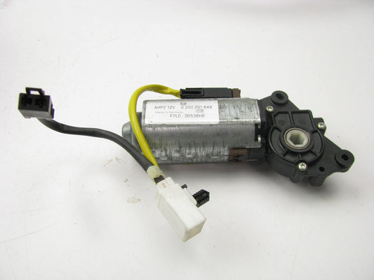 NEW - OUT OF BOX - OEM Ford F7LC-3D538-HB Steering Column Tilt Motor