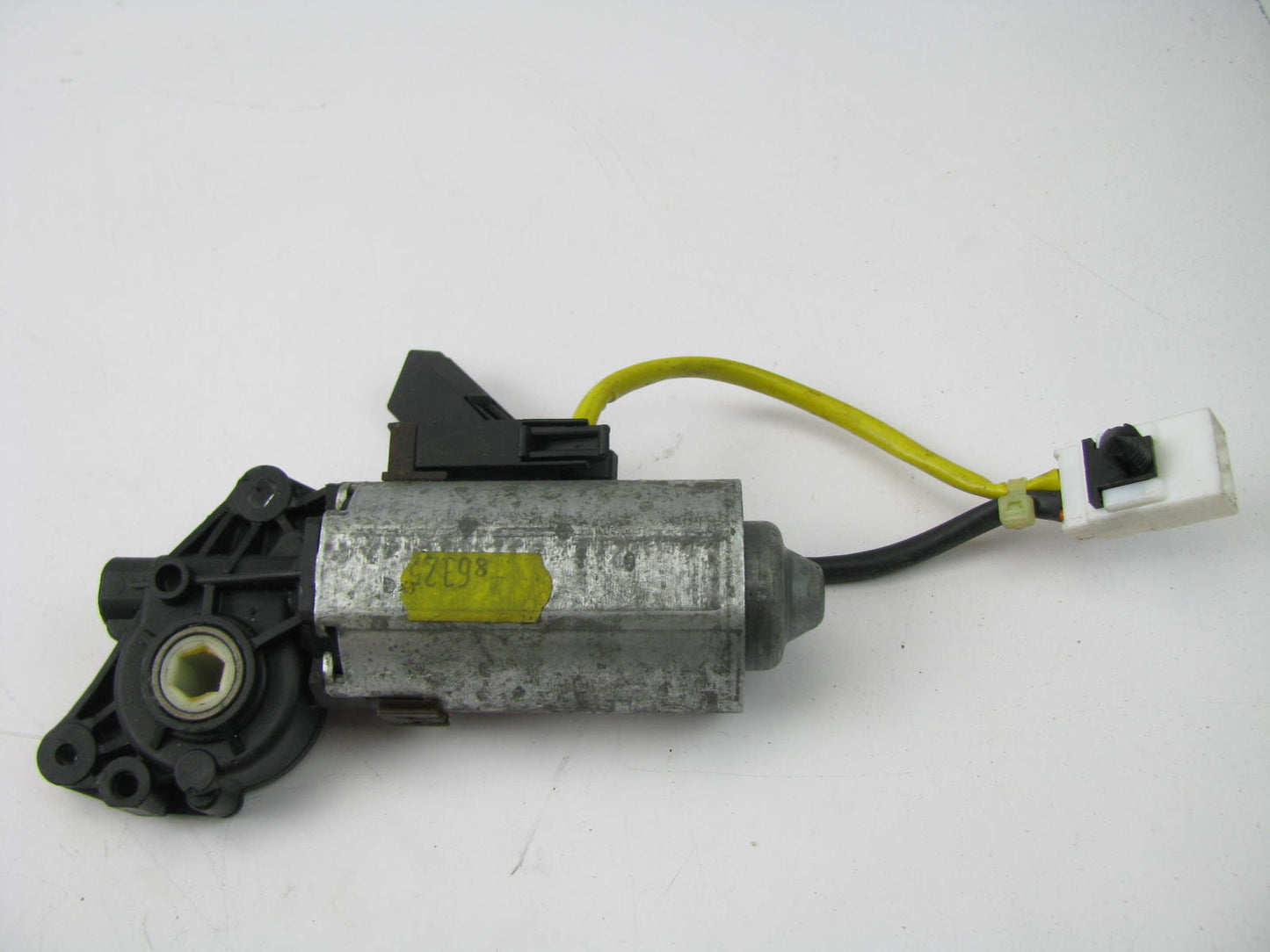 NEW - OUT OF BOX - OEM Ford F7LC-3D538-HB Steering Column Tilt Motor