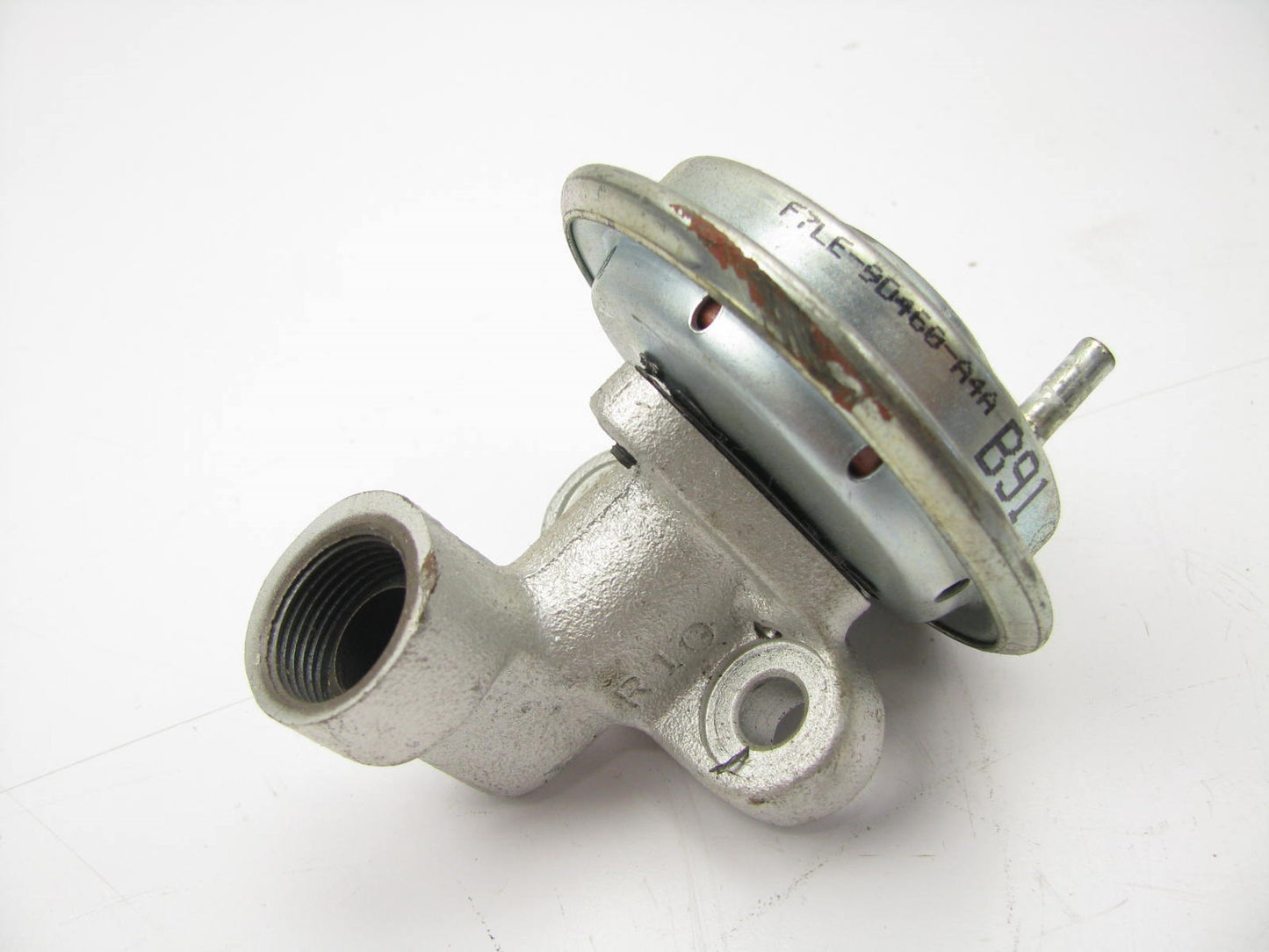 NEW - Out Of Box F7LE-9D475-A4A EGR Valve - 4F1328 9155 EGV538