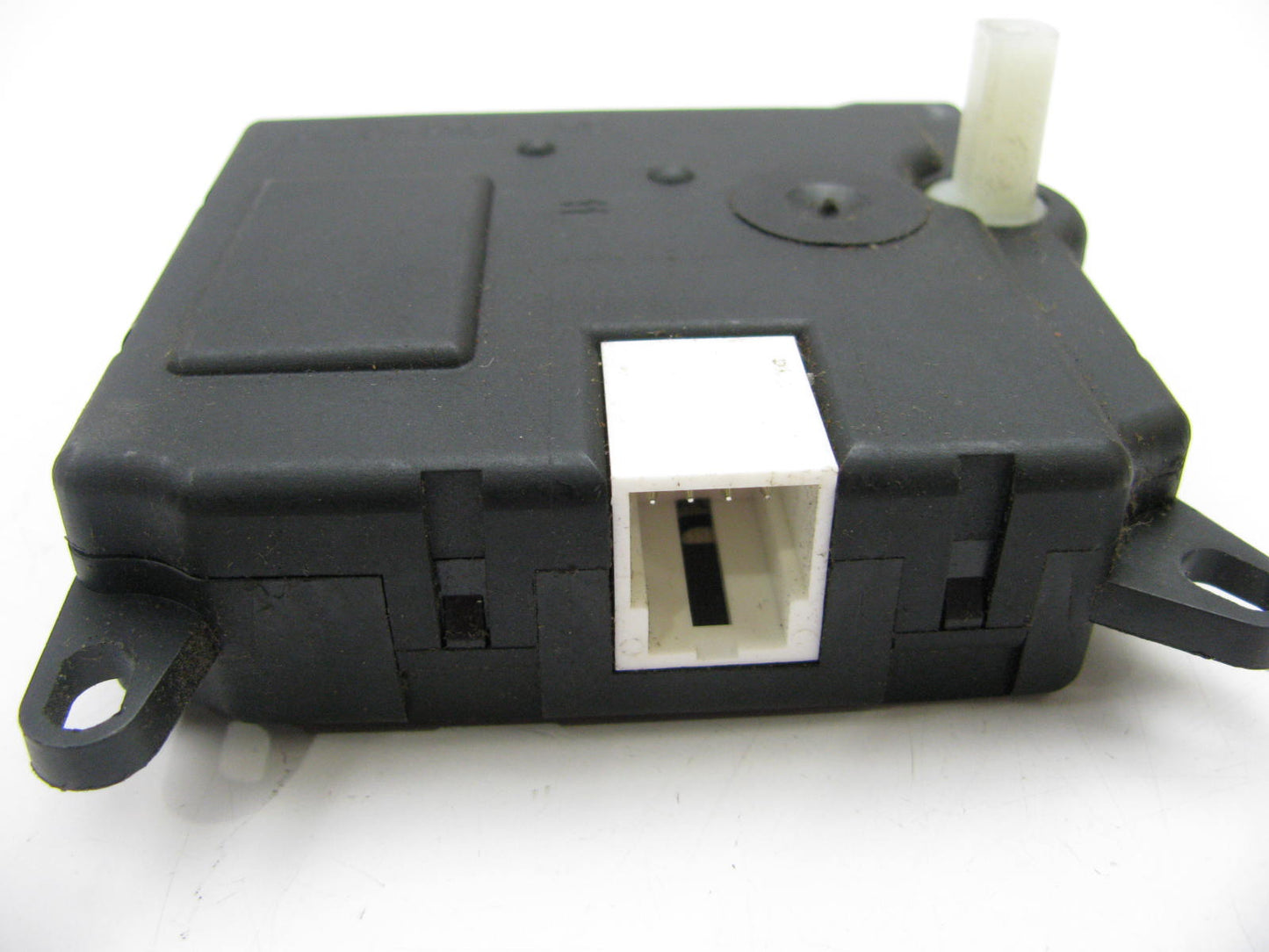 NEW OUT OF BOX F7LH-19E694-AE Heater Blend Door Actuator 97-98 Lincoln Mark VIII