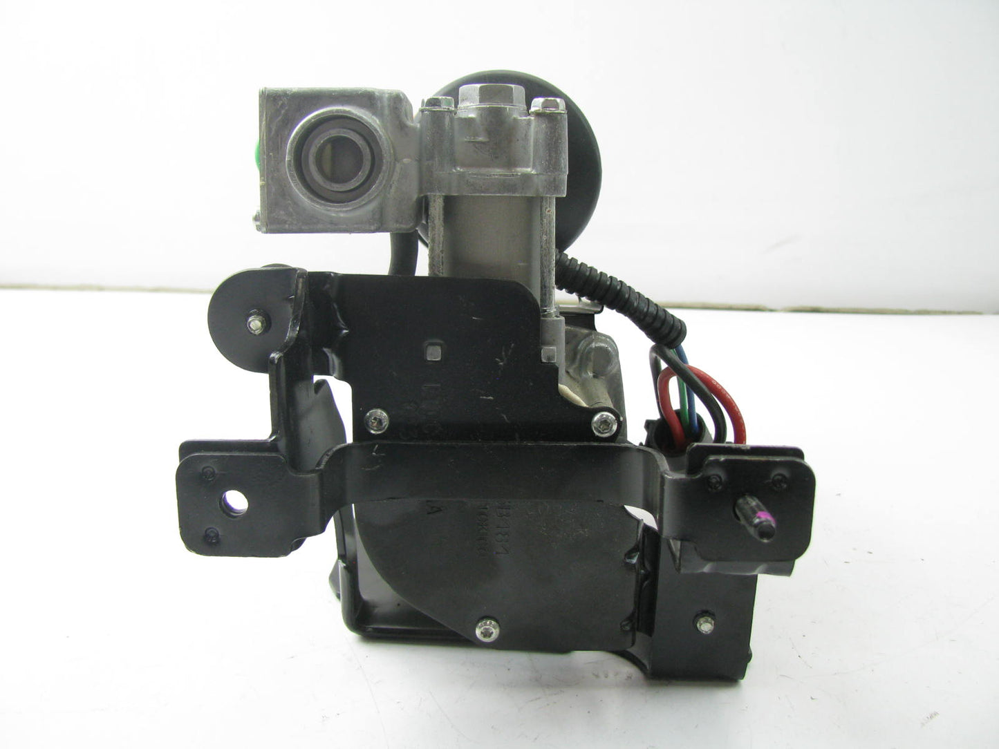 NEW - OUT OF BOX FORD F7OC-3B484-AA Air Ride Suspension Compressor Pump