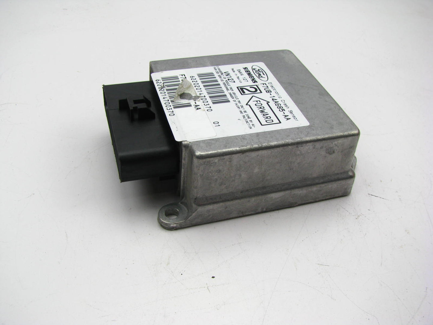 NEW - OUT OF BOX - OEM Ford F7UB-14A685-AA Control Module