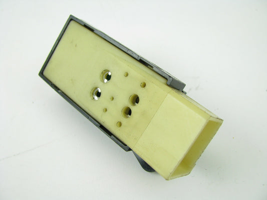 NEW - OUT OF BOX F80B-14017-A Front Left Door Lock Switch 1998-2002 Continental