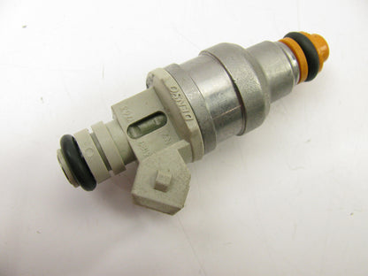 NEW - OUT OF BOX - OEM Ford F87E-D2A Fuel Injector