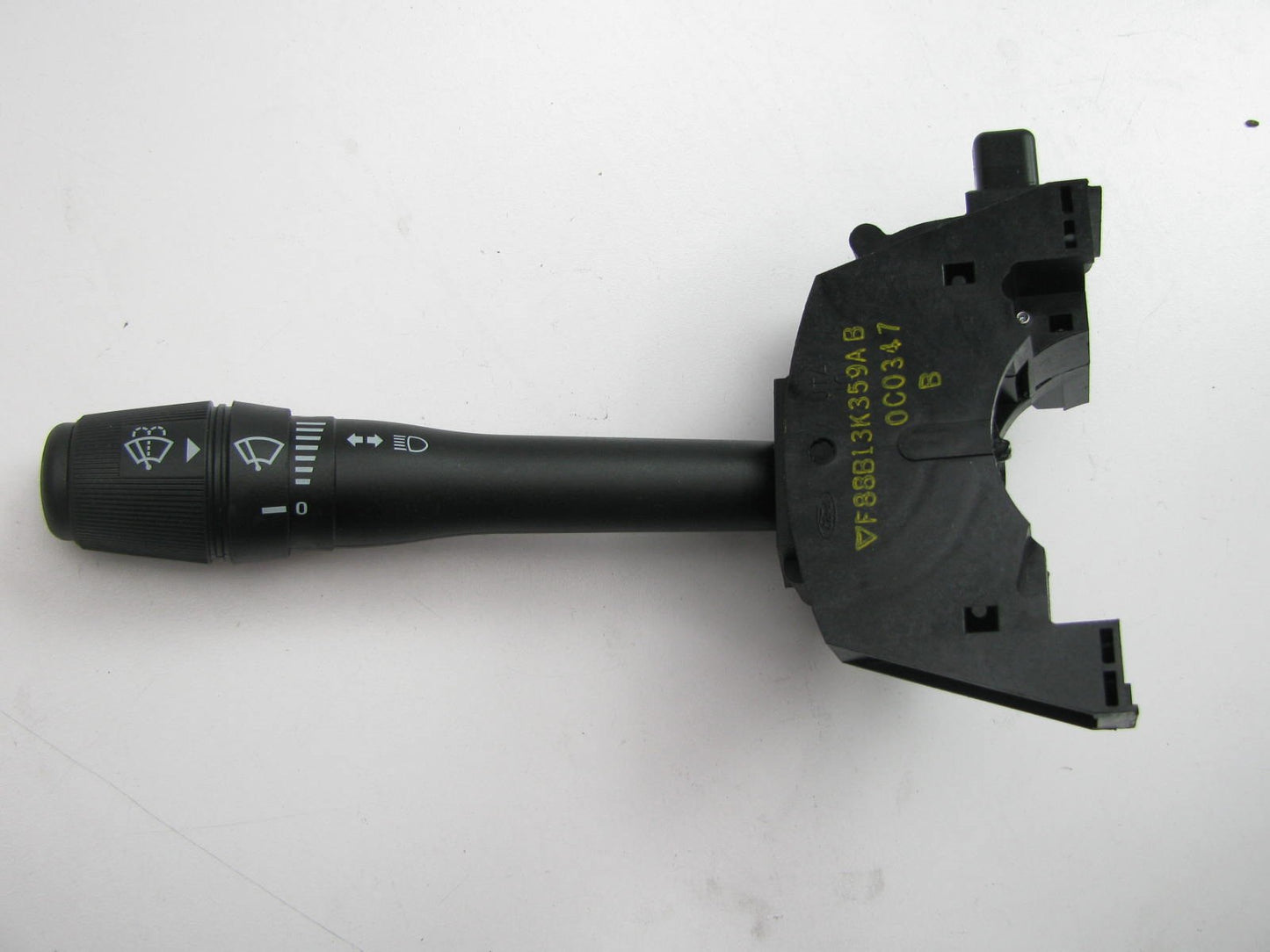 NEW - OUT OF BOX F88B-13K359-AB Turn Signal Switch For 1995-1998 Ford Windstar