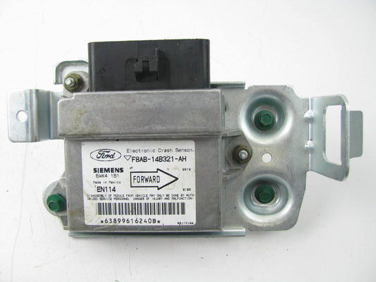 DAMAGED CONNECTOR - OUT OF BOX FORD F8AB-14B321-AH-D2 SRS Control Module