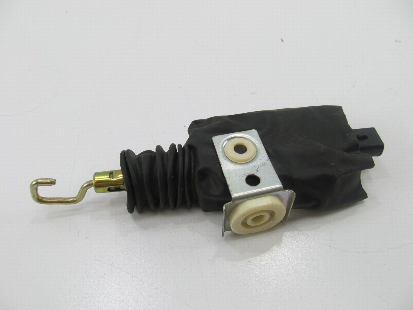 NEW - OUT OF BOX - OEM Ford F8AB-54218A42-AA Front Door Lock Actuator