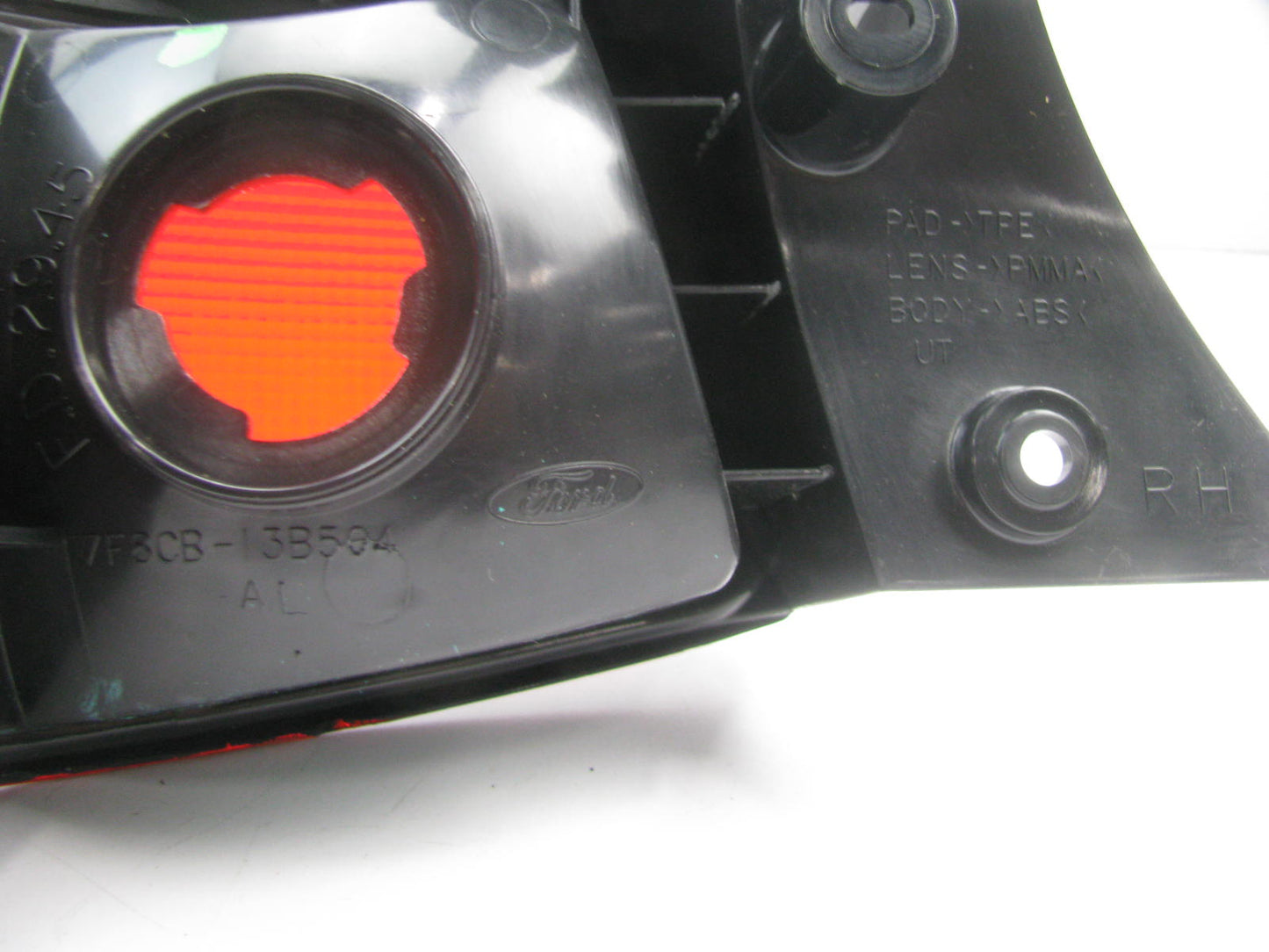 NEW - UNBOXED - OEM Ford RIGHT PASSENGERS Tail Light Lamp 98-03 Escort ZX2 Coupe