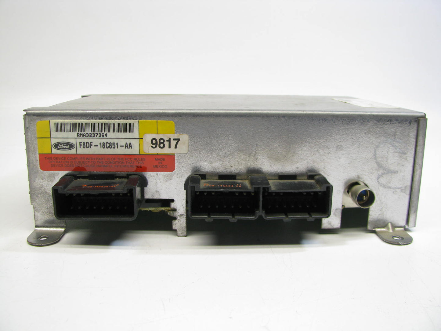 NEW - OUT OF BOX - OEM Ford F8DF-18C851-AA Audio Amplifier 1996-99 Taurus Sable