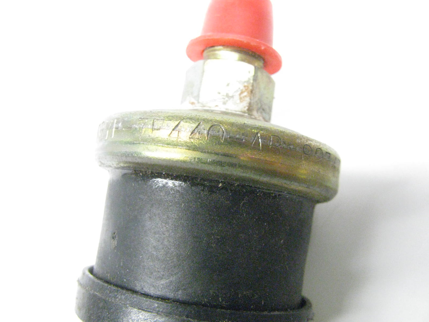 NEW - OUT OF BOX FORD F8YP-7E440-AB Trans Oil Pressure Sensor 1998-03 Ranger EV