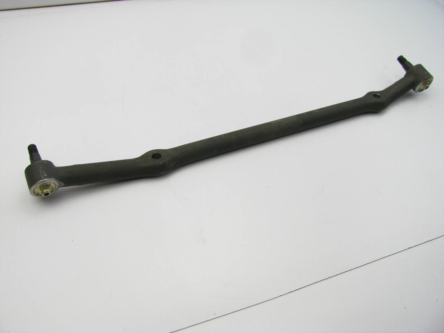 NEW - Out Of Box FCZ899 Front Steering Center Link