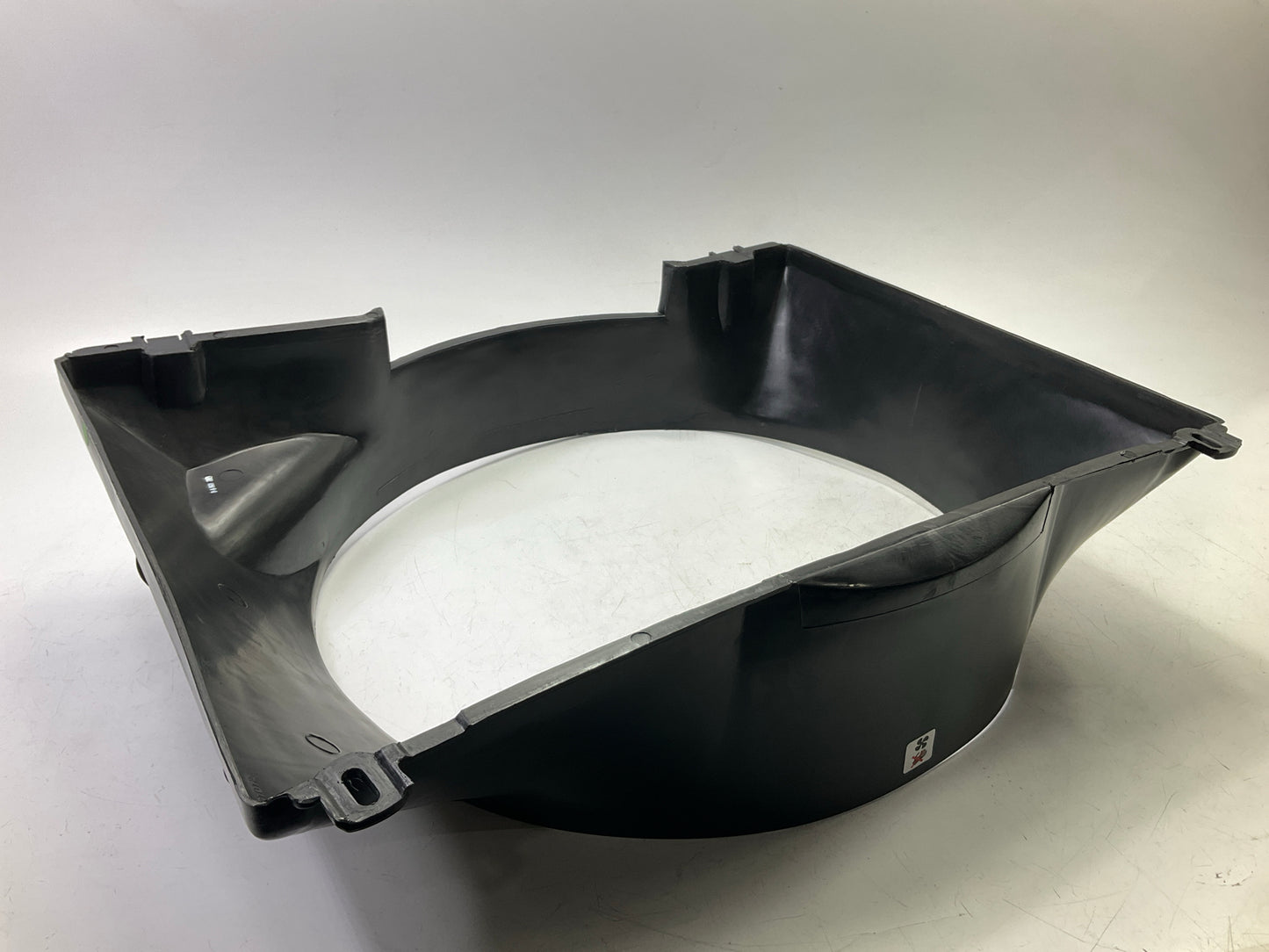 NEW FDT1089SF Radiator Fan Shroud - 1994-1996 Ford F-150 F-250 5.0L/5.8L