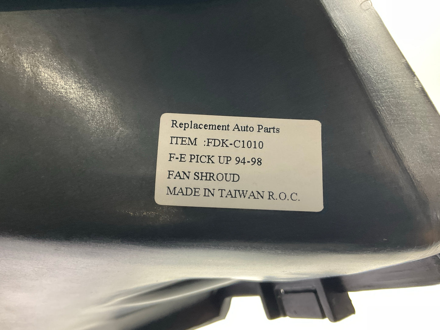 NEW FDT1089SF Radiator Fan Shroud - 1994-1996 Ford F-150 F-250 5.0L/5.8L