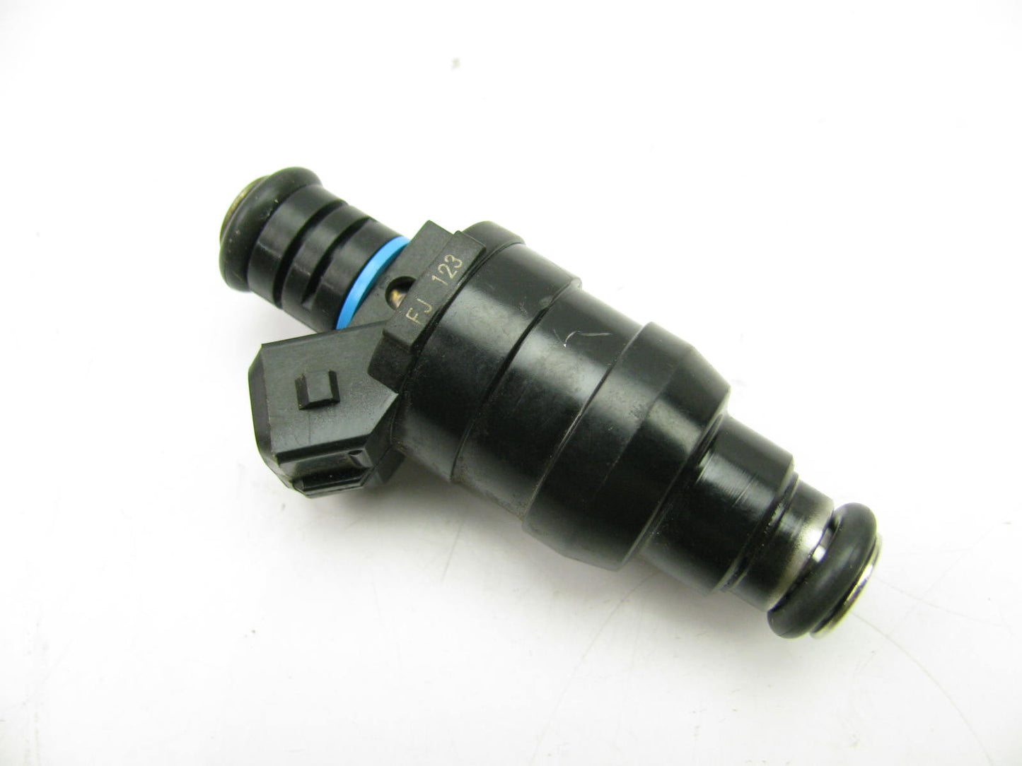 NEW - OUT OF BOX FJ123 Fuel Injector - D3176BA