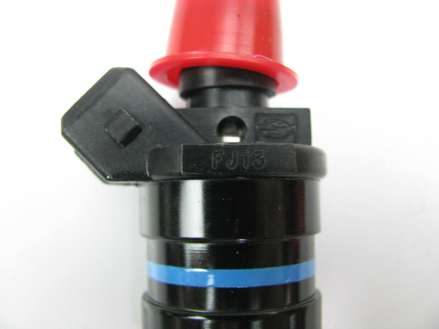 NEW - OUT OF BOX STANDARD FJ13 Fuel Injector For Ford, Volvo 2.3L-L4 Turbo