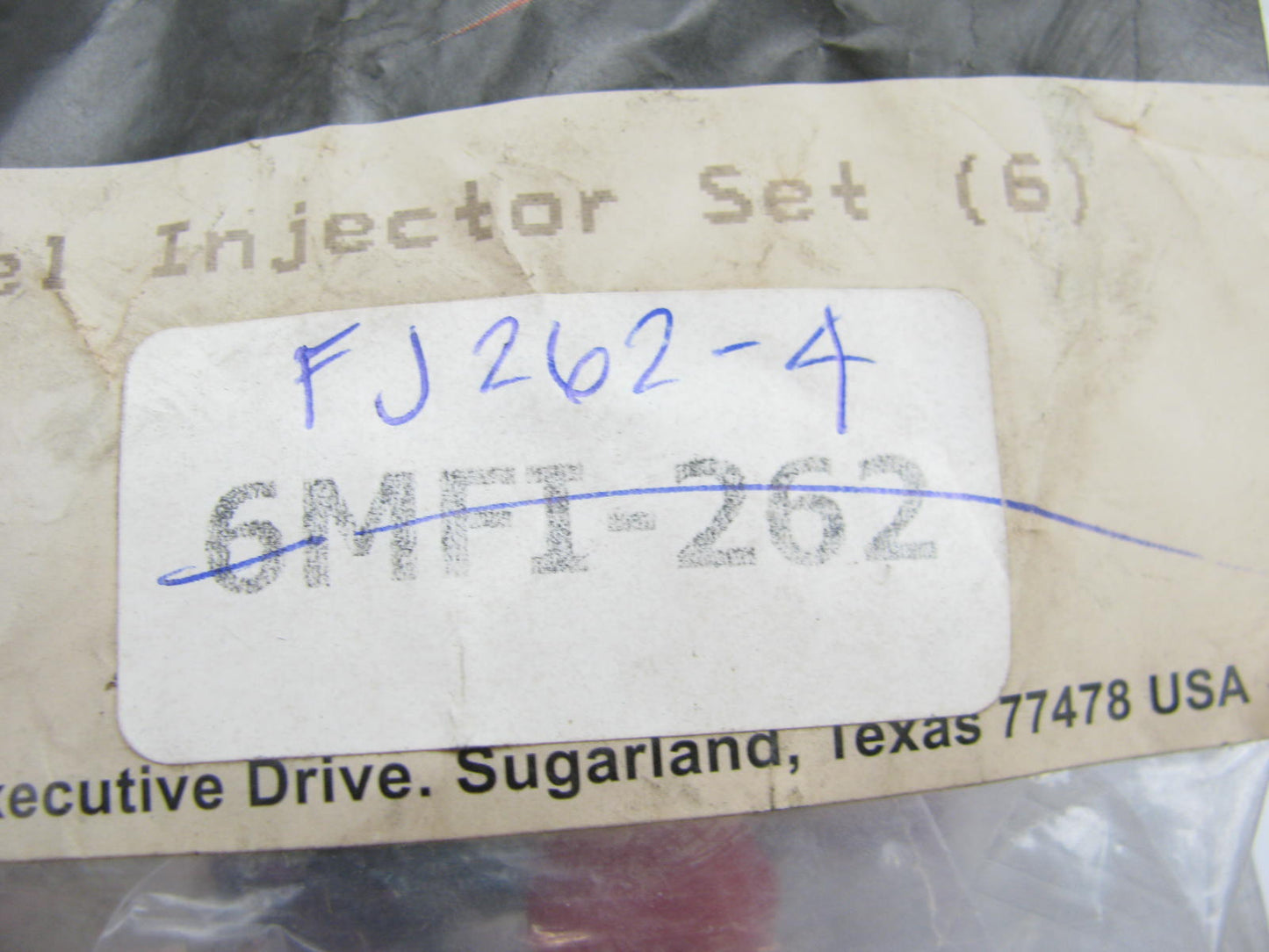 (4) NEW OUT OF BOX FJ262 Fuel Injectors - 1994-1995 Honda Accord 2.2L F22B1