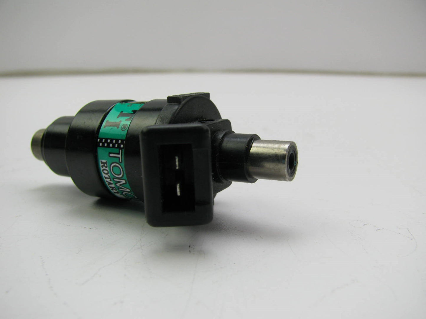 NEW - OUT OF BOX  TOMCO FJ2 Fuel Injector