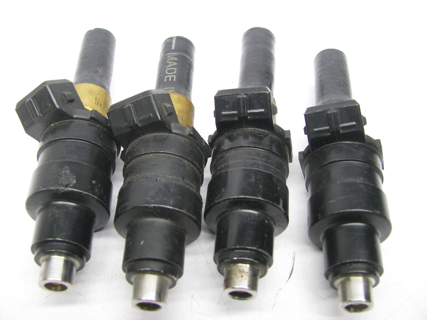 (4) REMAN - OUT OF BOX FJ3 / D1560BA  Fuel Injectors