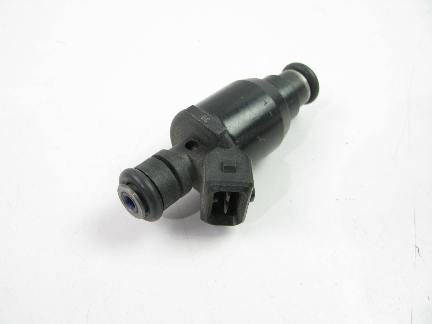 NEW - OUT OF BOX FJ39 Fuel Injector
