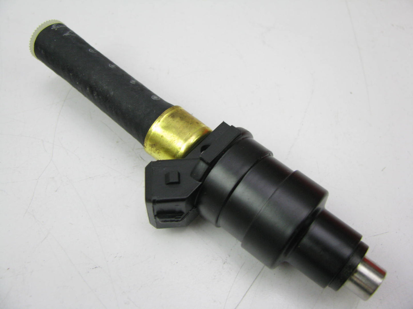 NEW - OUT OF BOX STANDARD FJ3 Fuel Injector - 218197 D1590BA 4G1361 57730