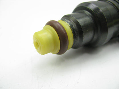 (6) NEW - OUT OF BOX STANDARD FJ546 Fuel Injector for 1994-95 Saab 900 2.5L-V6