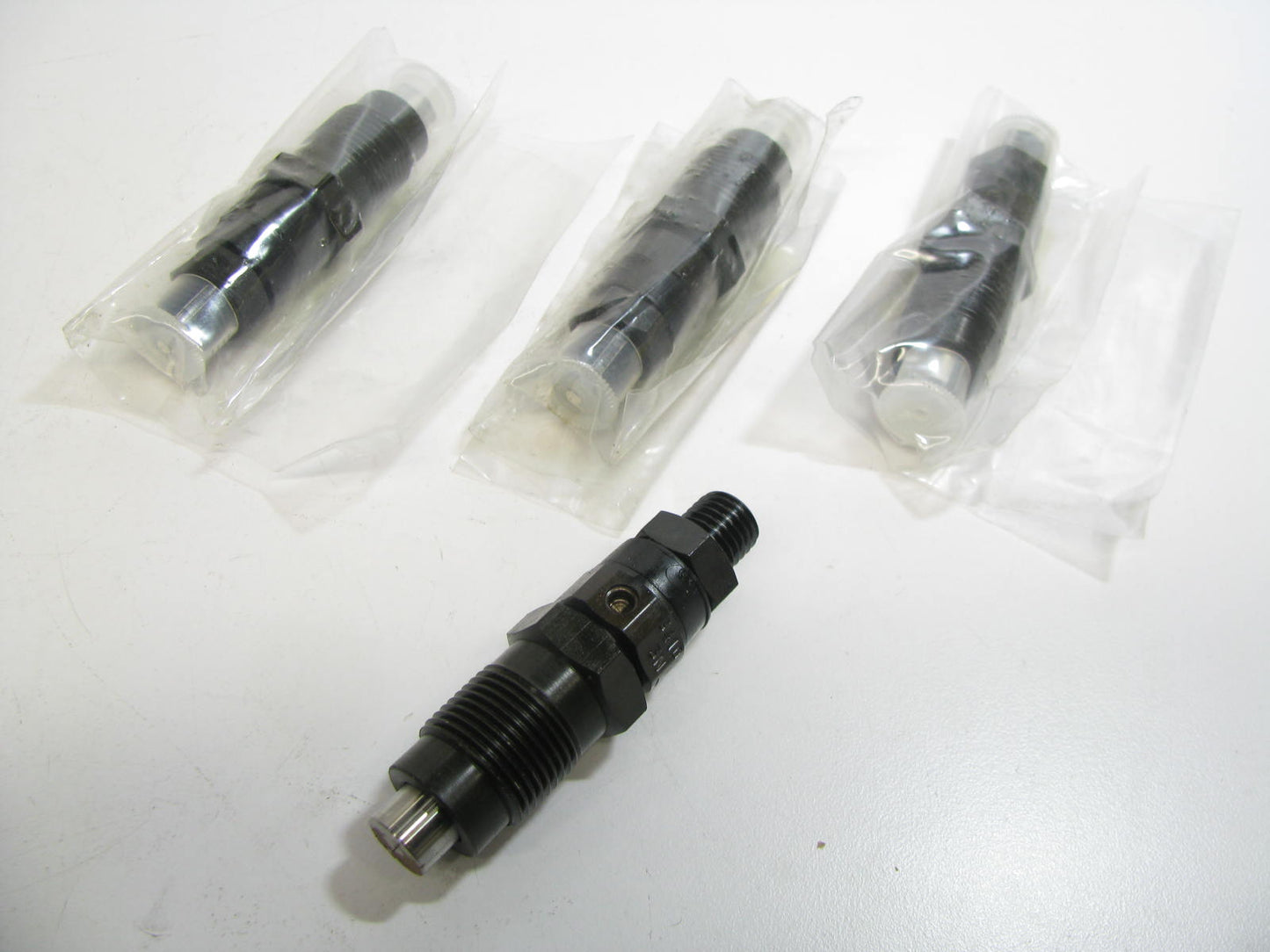 (4) REMAN - OUT OF BOX FJ592 Fuel Injector for 1987 Mercury Lynx 2.0L-L4 Diesel