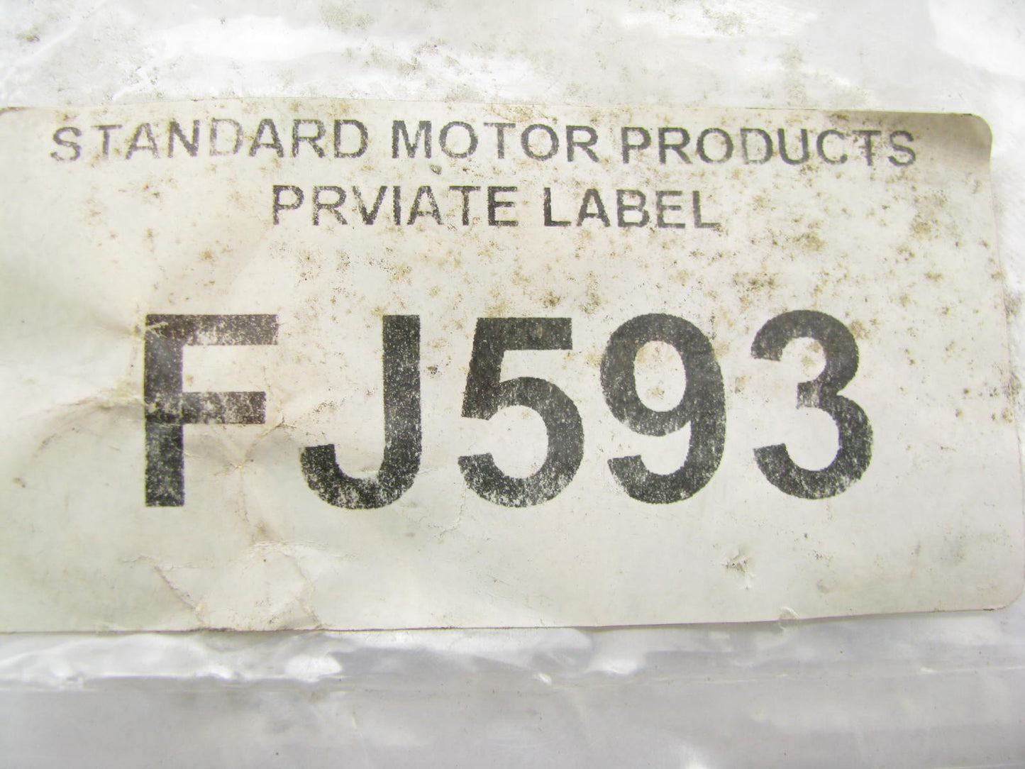 NEW - OUT OF BOX FJ593 Fuel Injector For 1992-1994 Ford 7.3L-V8 Diesel