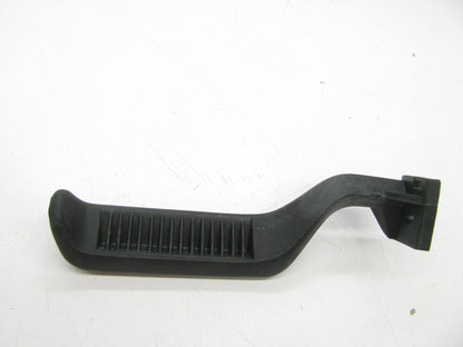 NEW AFTERMARKET Passenger Right Side Interior Door Handle FO1353107