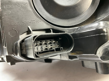 SCRATCHED Aftermarket FO2503337 Right Headlight Headlamp - 2015-2018 Ford Focus