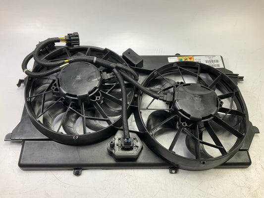 NEW FO3115156  Dual Radiator And Condenser Fan For 2005-2007 Ford Focus