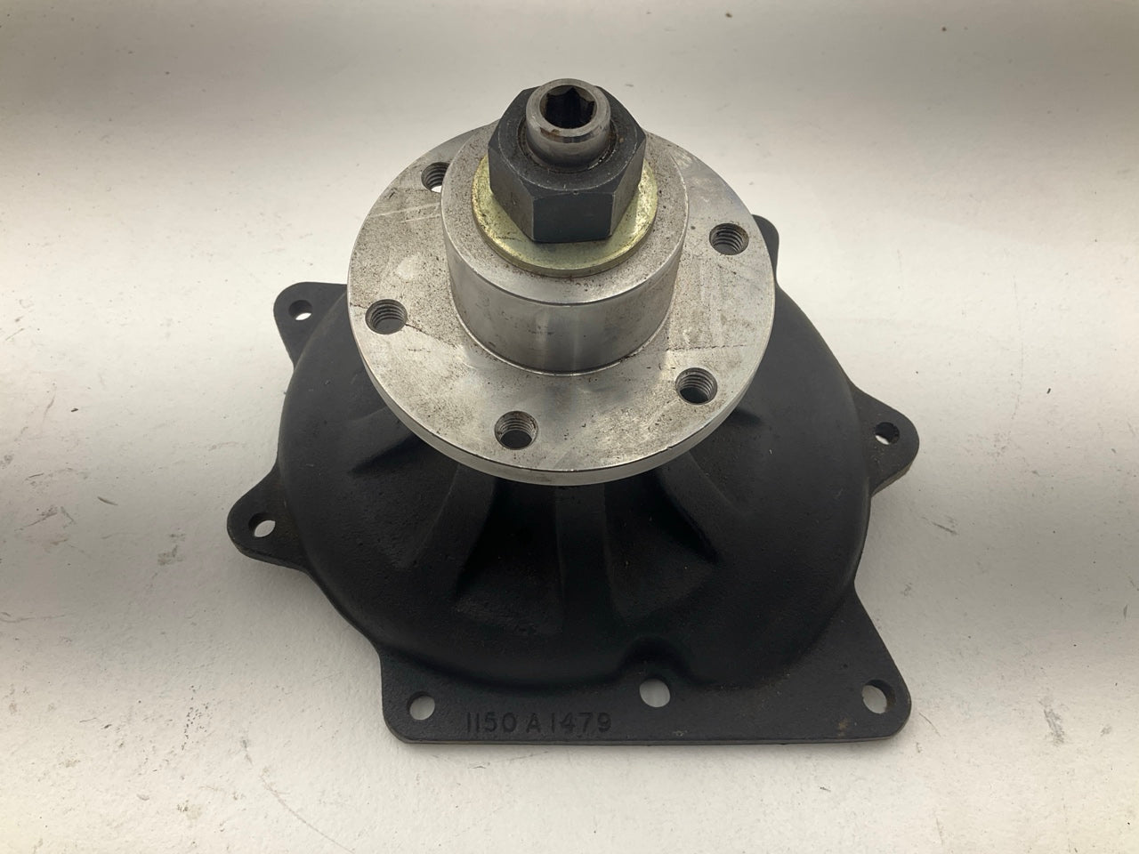 New FP2049 Water Pump For IHC/Navistar DT466 Diesel  680899C91, 680899C92