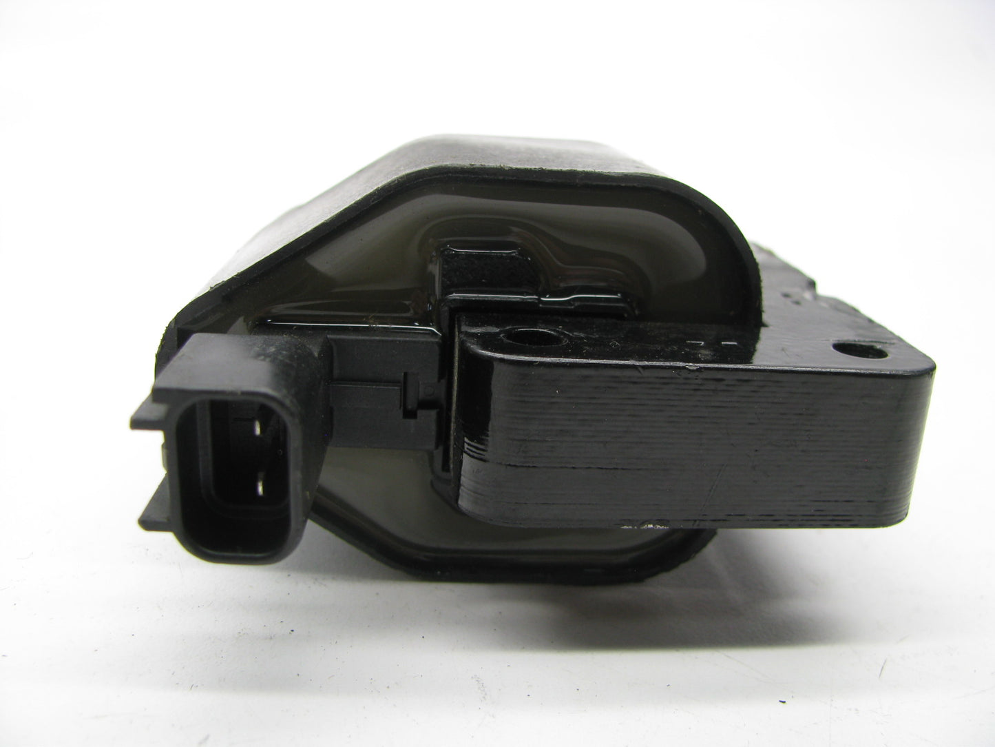 NEW - OUT OF BOX DIAMOND FTMA-005 Ignition Coil 1997-1999 Montero Sport 2.4L-L4