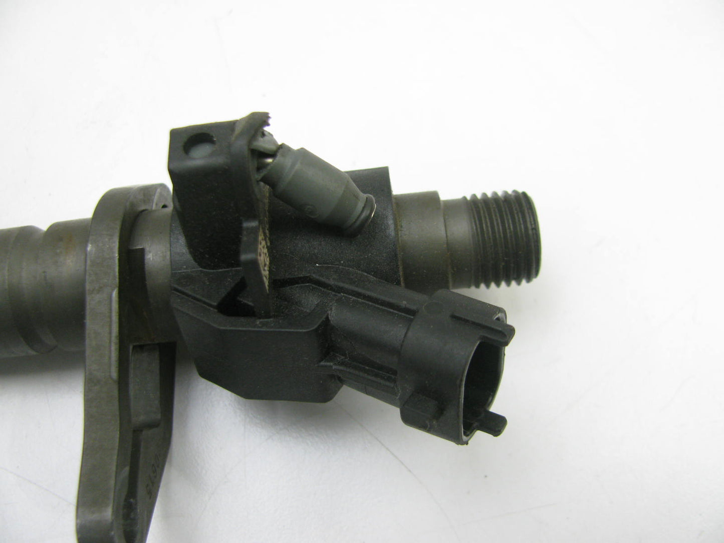 USED CORE - OEM FW93-9K546-AA Fuel Injector