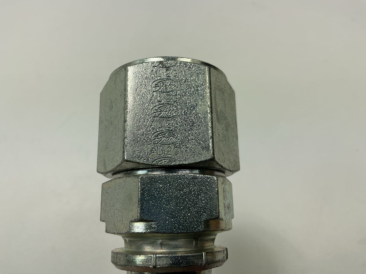 Unboxed G20170-1212 Hydraulic Fitting Straight Fem 37 GS G-20 Coupling 3/4'' Hose