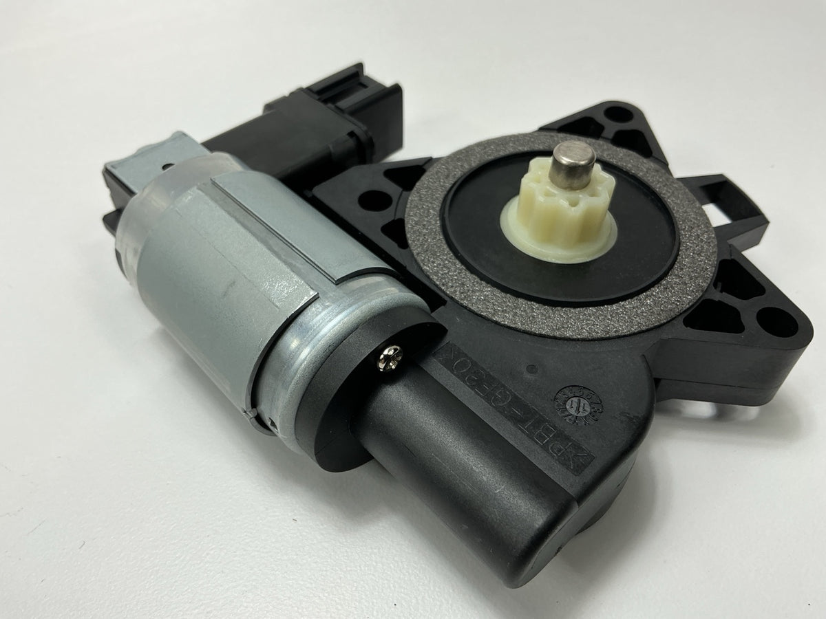 NEW UNBOXED OEM Mazda G22C5958X Front Left Power Window Motor