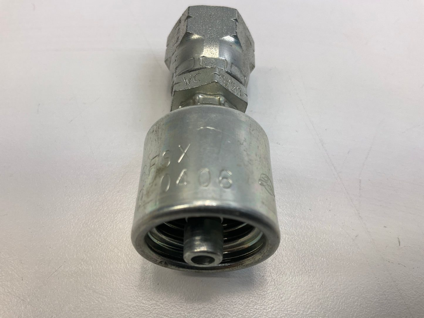 BULK PACKED Gates G25200-0406 Female SAE 45° Flare Swivel Hydraulic Fitting 1/4''