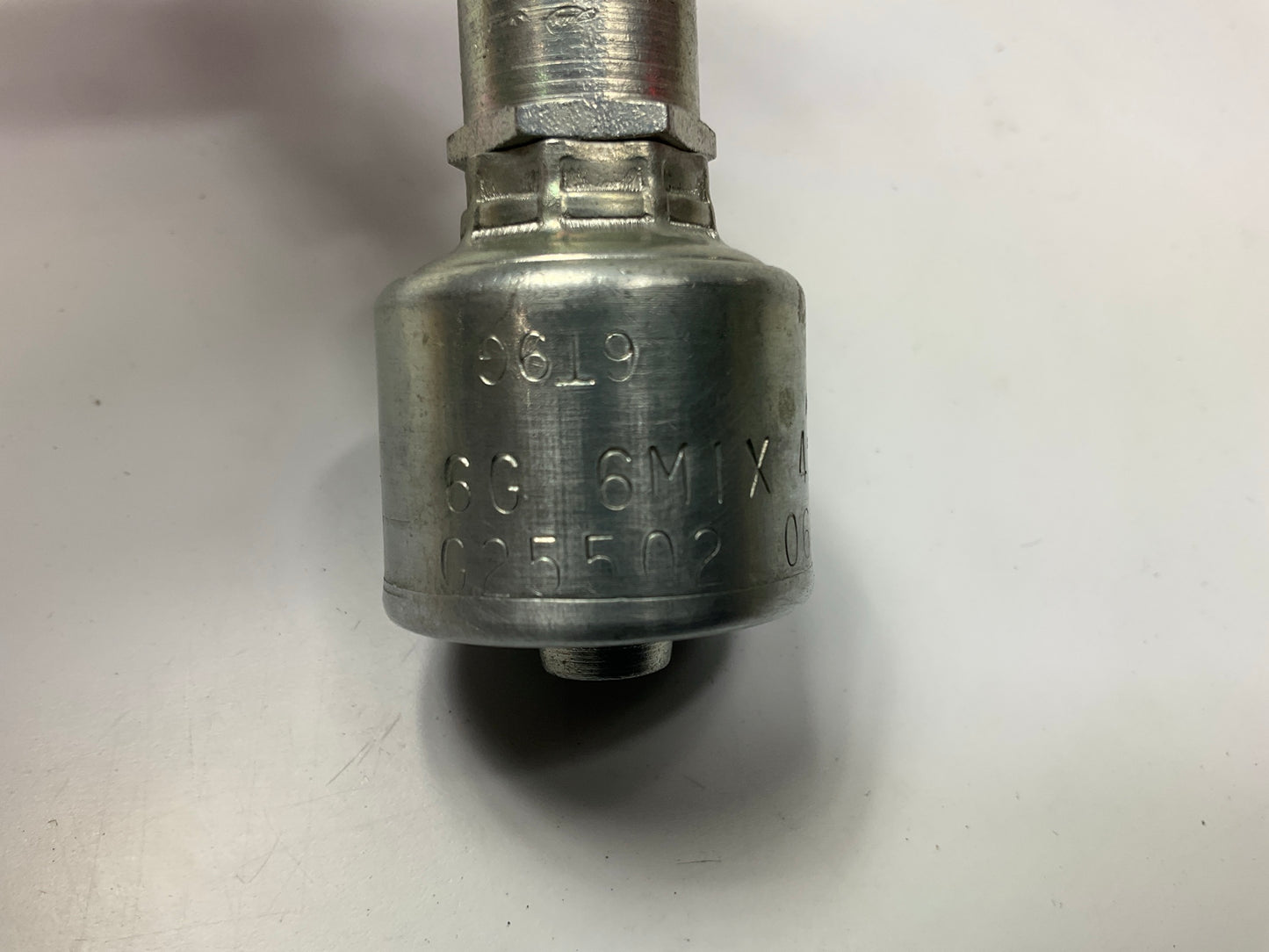 NEW - G25502-0606 45° Tube SAE Male Inverted Swivel Hydraulic Fitting, 3/8''