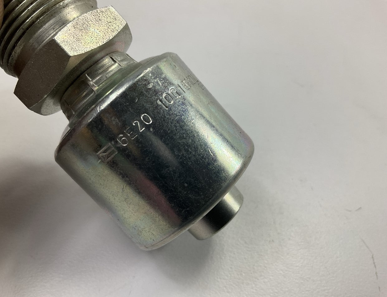 NEW - G25615-1018 Male DIN 24° Cone 5/8'' Hydraulic Fitting, 10G-18MDL