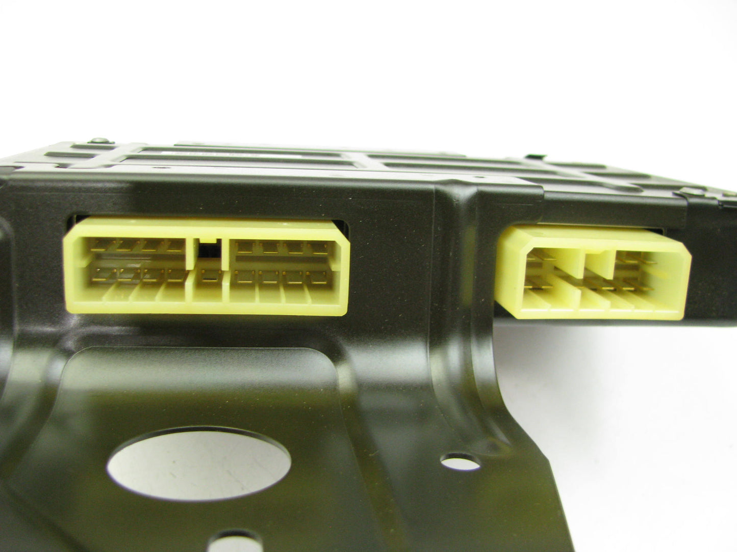 NEW UNBOXED ABS Control Module G350-67-650 1988-1992 Mazda 626, Ford Probe