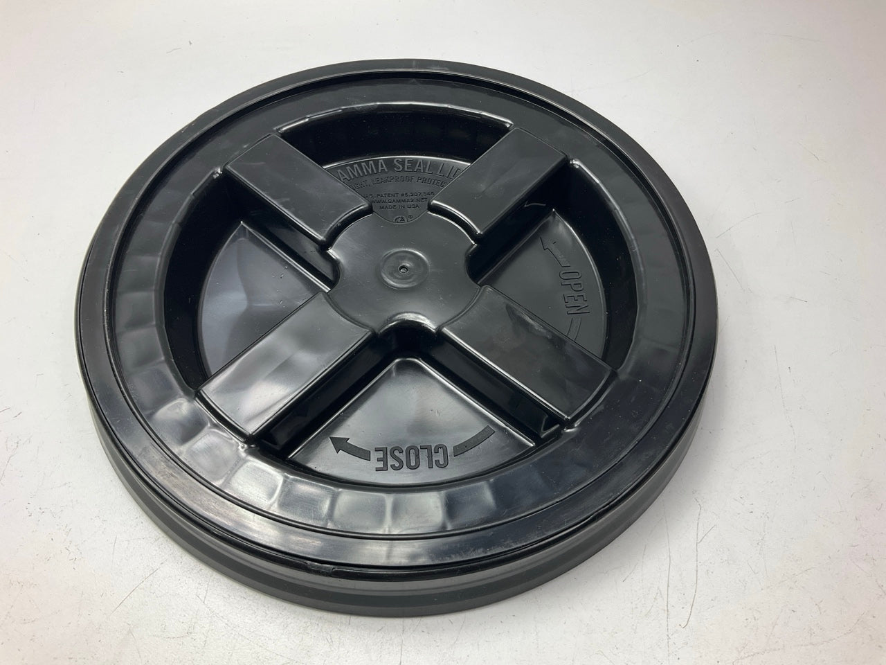 NEW UNBOXED - Grit Guard 5 Gallon Bucket  Car-Wash System, Prevent Scratches