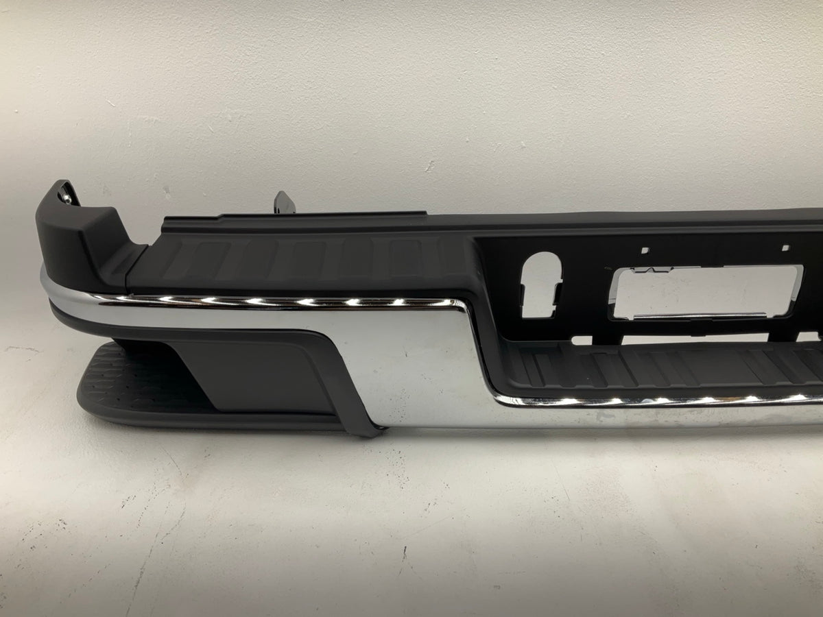 NEW Chrome Rear Bumper W/O Park Sensor Holes 2015-2022 Chevy Colorado GMC Canyon